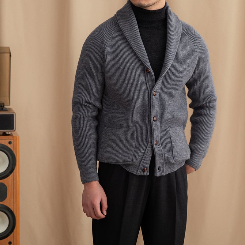 Elegante Herrenstrickjacke mit klassischem Revers - Davide