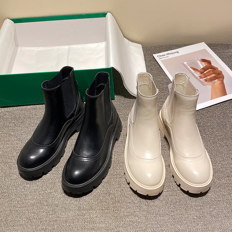Damenstiefel mit Ledereffekt und seitlichem Gummizug - Gamblin