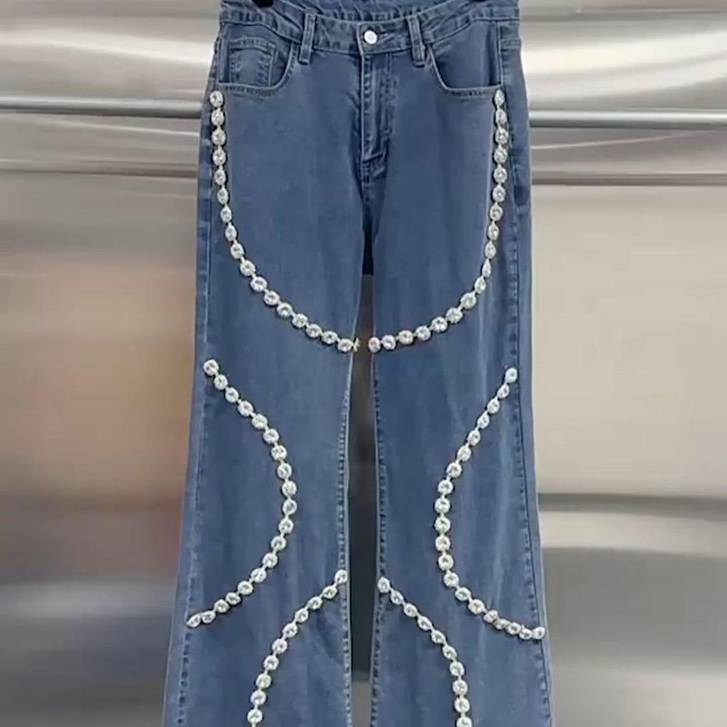 Damenjeans mit dekorativen Strasssteinen gerade geschnitten - Eloísa