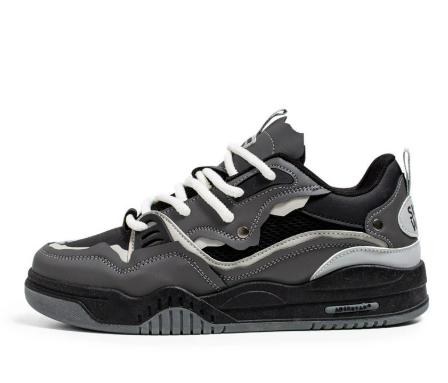 Sportschuhe mit dicken Sohlen - Rextor