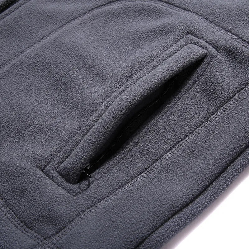 Ärmellose Herrenweste aus Fleece mit Thermofutter und Reißverschluss - Daryl