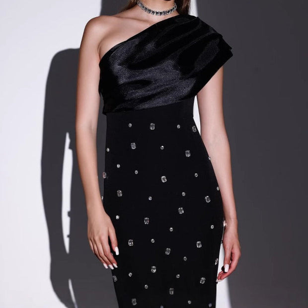 Robe longue pour femme avec strass décolleté asymétrique style élégant - Vianey