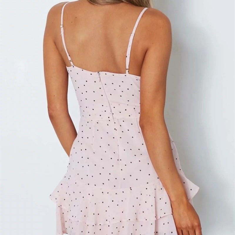 Kurzes Damenkleid mit Tupfenmuster und Rüschen im Cross-Over-Stil - Abril
