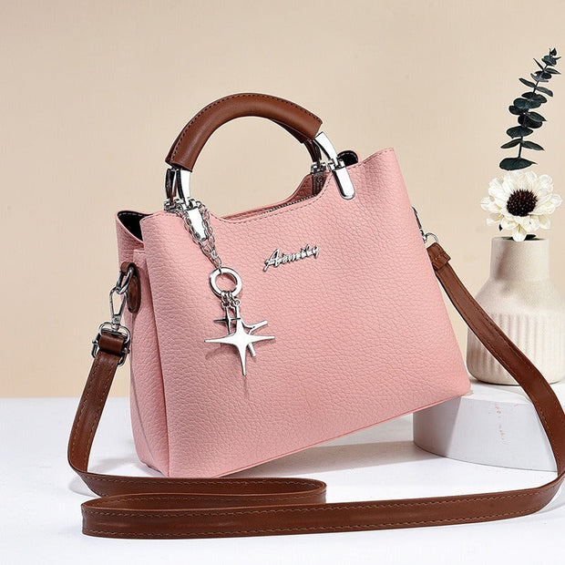 Sac à main en simili-cuir pour femmes avec pendentif décoratif - Giana