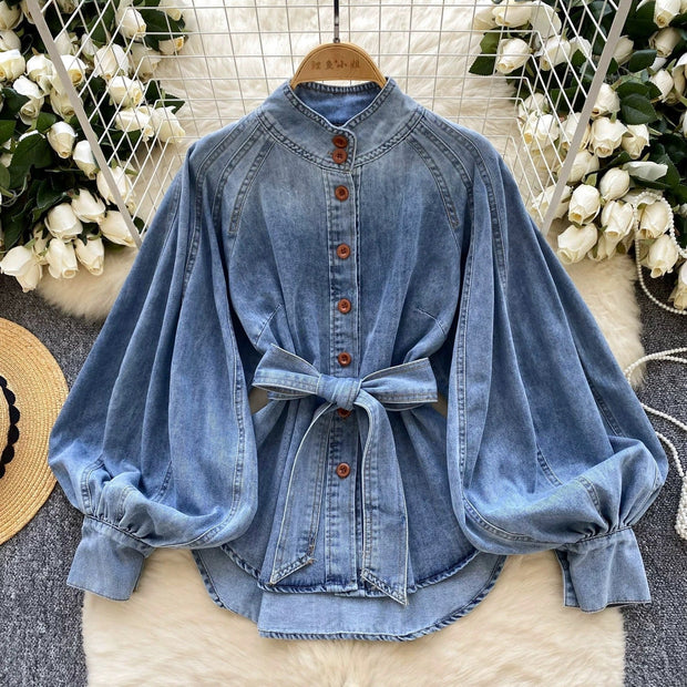 Damen-Jeansbluse mit Puffärmeln und Gürtel - Elara