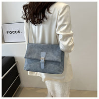 Sac à bandoulière femme en cuir synthétique design minimaliste - Léa