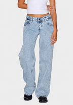 Damenjeans mit geradem Schnitt, niedriger Leibhöhe und Wasch-Effekt – Ulla