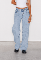 Damenjeans mit geradem Schnitt, niedriger Leibhöhe und Wasch-Effekt – Ulla