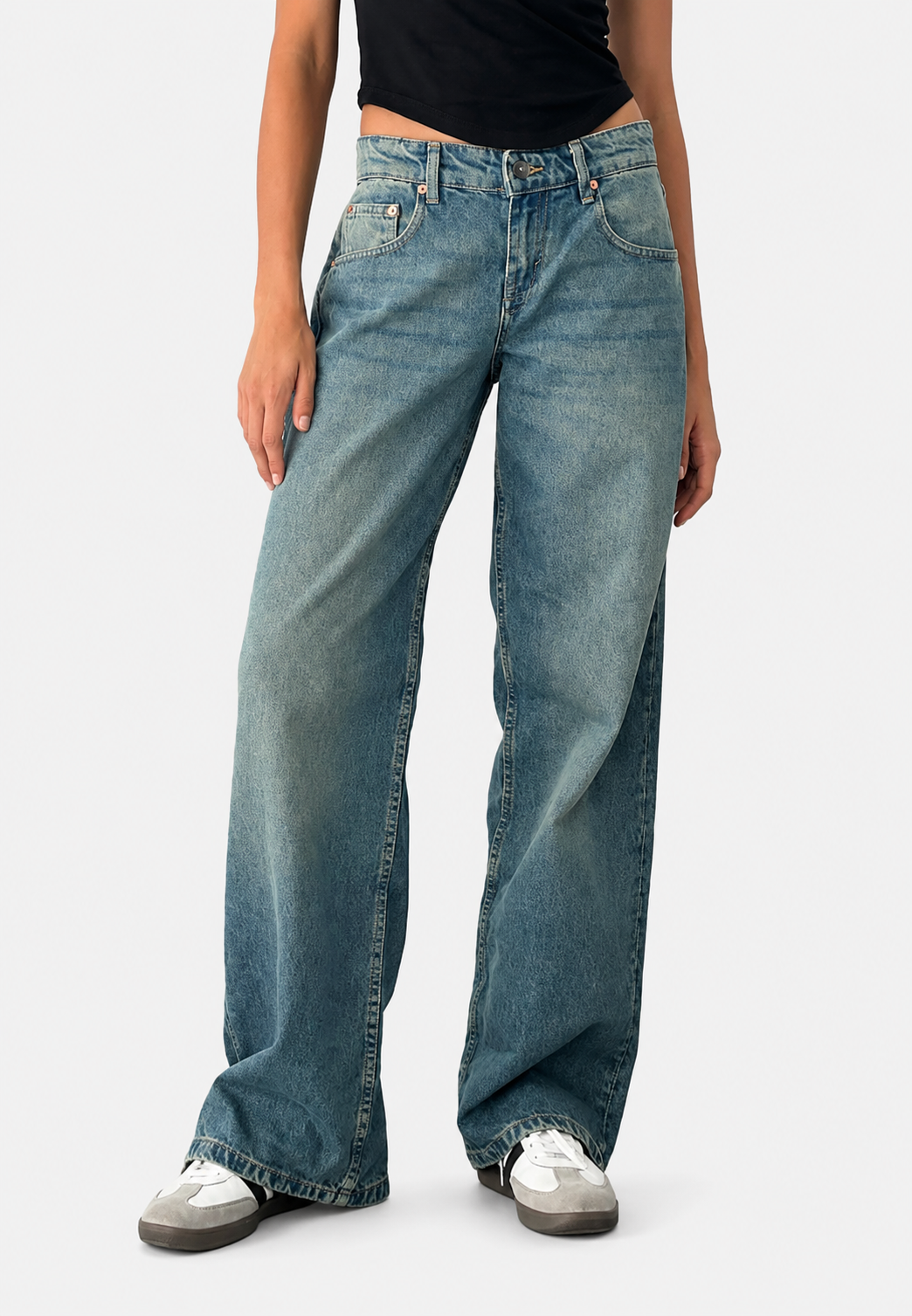Damenjeans mit geradem Schnitt, niedriger Leibhöhe und Wasch-Effekt – Ulla