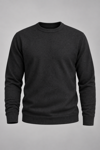 Herrenpullover mit Rundhalsausschnitt, glatter Strick und langen Ärmeln – Nikolai
