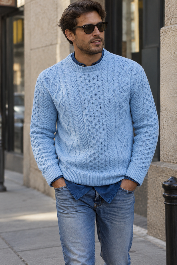 Herrenpullover mit Zopfmuster, Rundhalsausschnitt und langen Ärmeln – Bastien