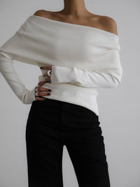 Pull femme à épaules dénudées, encolure bateau et manches longues - Maëlle