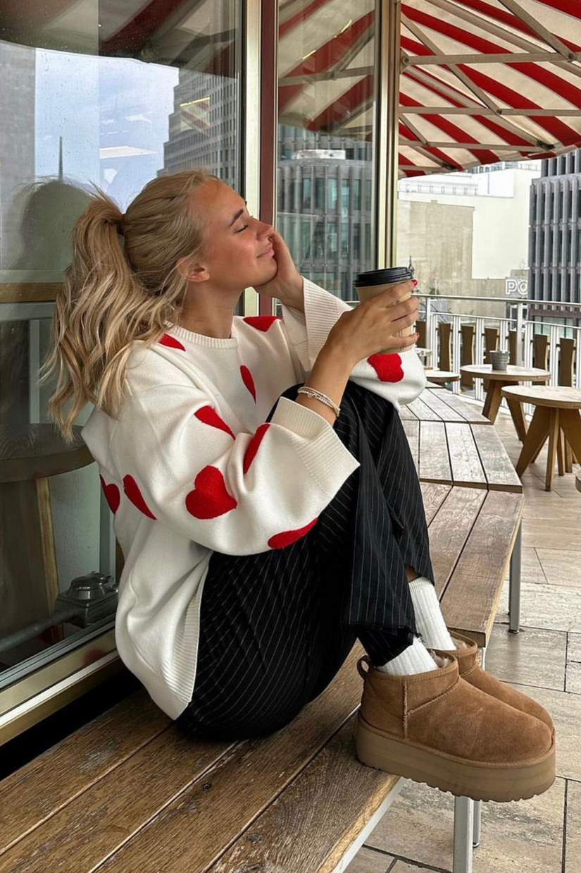Oversize-Strickpullover mit Herzchen – Barissa