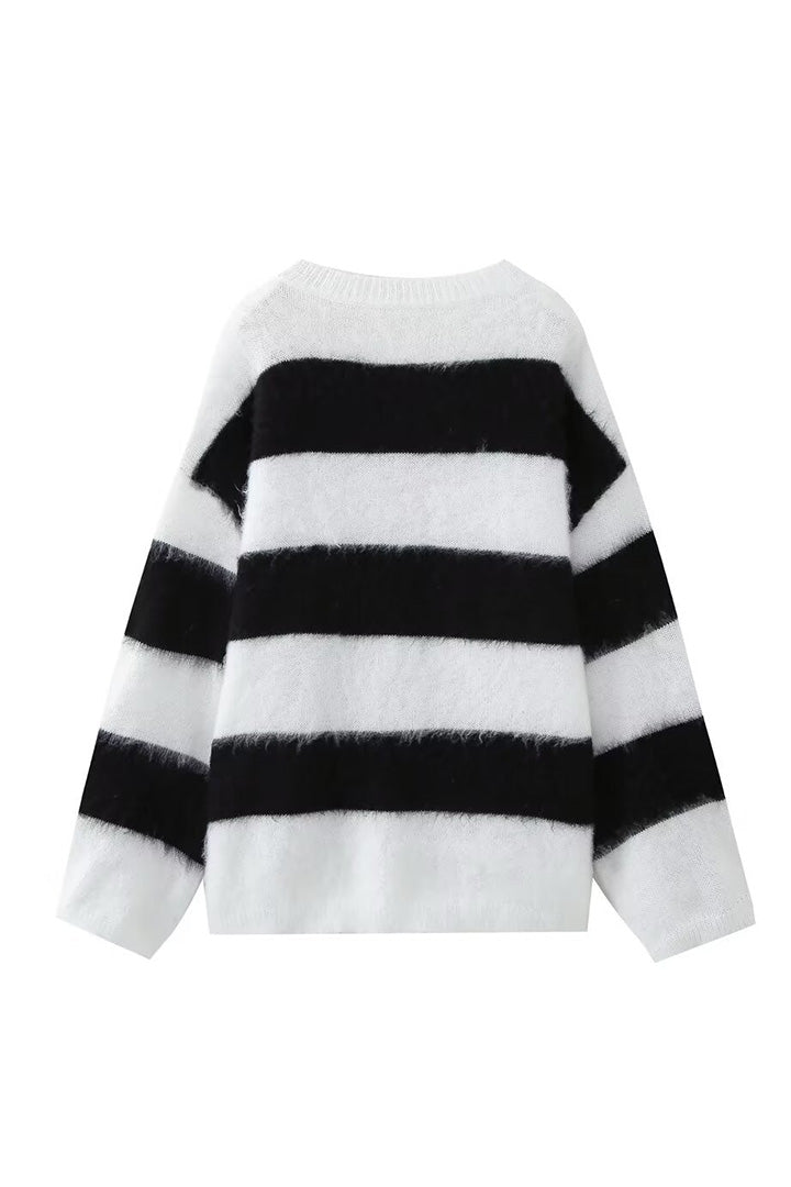 Oversize-Pullover für Damen mit Rundhalsausschnitt und überschnittenen Schultern – Hanna