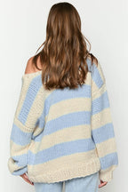 Oversize-Pullover für Damen mit Streifen und freien Schultern – Frida