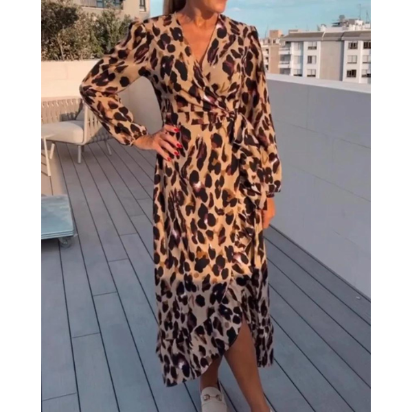 Lisandra | V-neck dress