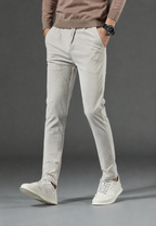 Herren-Cordhose mit Bundfalten und Seitentaschen – Corvin
