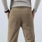 Herren-Cordhose mit Bundfalten und Seitentaschen – Corvin