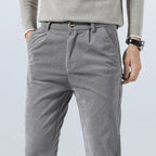 Herren-Cordhose mit Bundfalten und Seitentaschen – Corvin