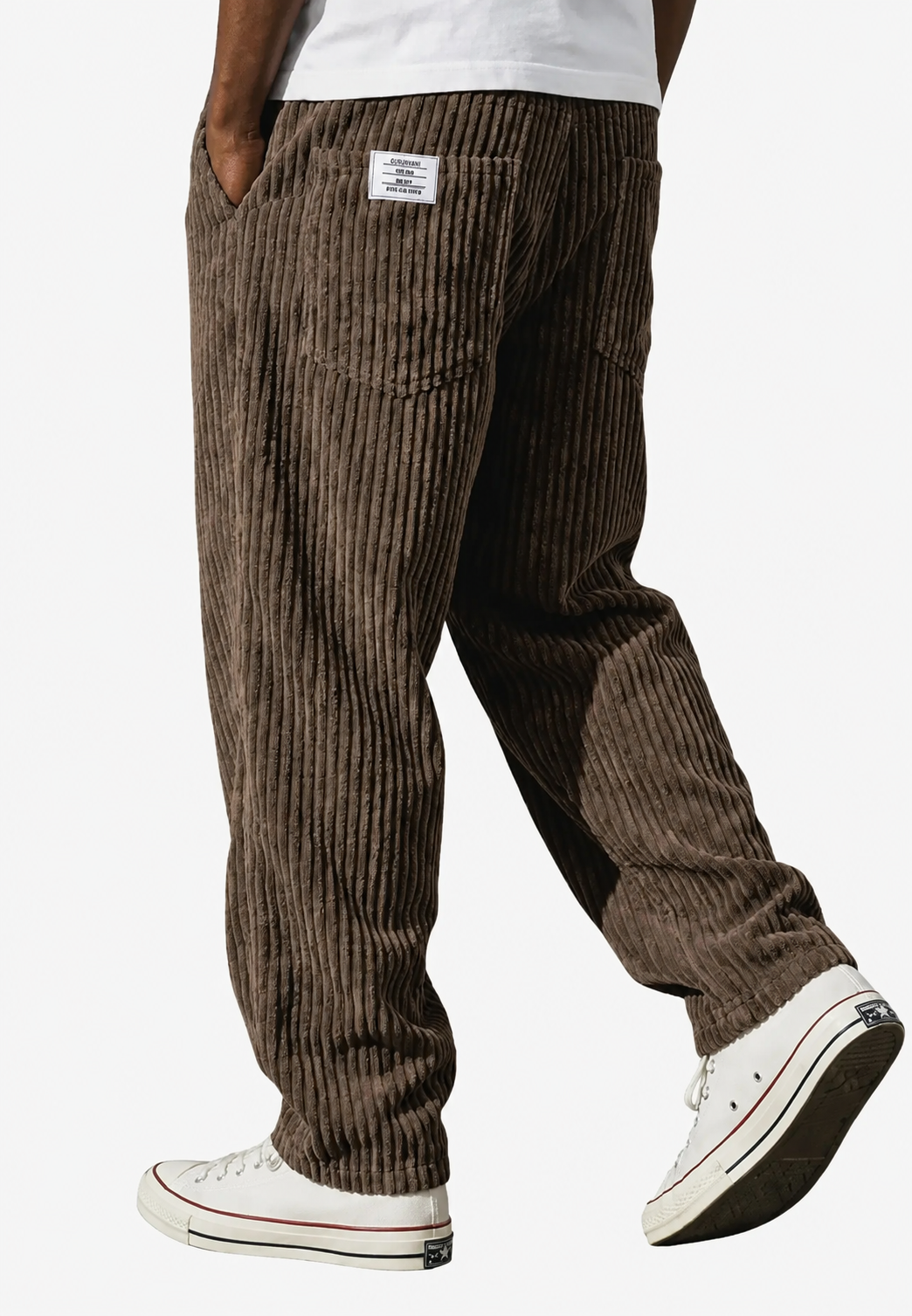 Herren-Cordhose in lockerer Passform mit Taschen – Bastian