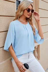 Blouse Clara Femme - plis et manches fleuries