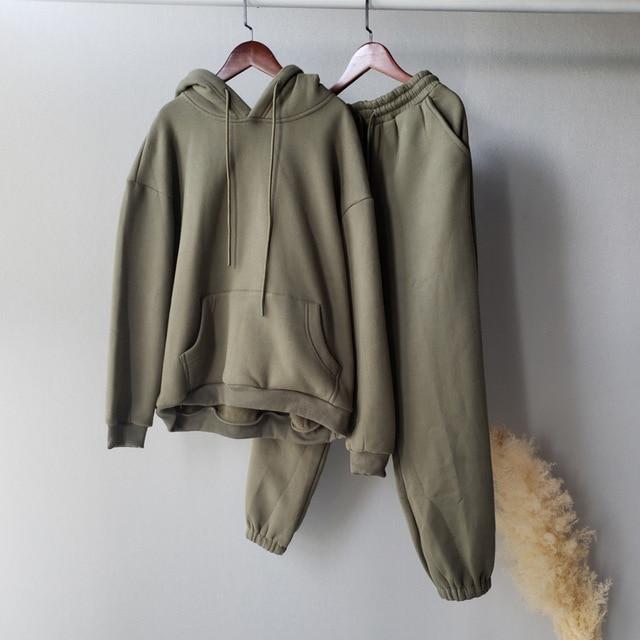 Karolina - Sweat à capuche en polaire &amp; pantalon de jogging