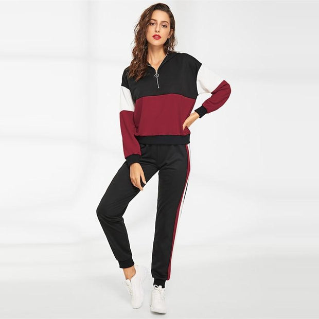 Samantha - Sweat à capuche deux pièces avec fermeture éclair et pantalon de survêtement