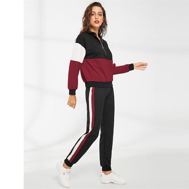 Samantha - Sweat à capuche deux pièces avec fermeture éclair et pantalon de survêtement