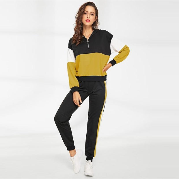 Samantha - Sweat à capuche deux pièces avec fermeture éclair et pantalon de survêtement