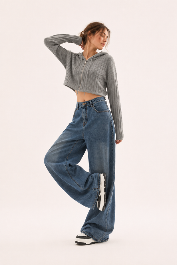 High-Waist-Jeans mit weitem Bein und Nähten auf der Vorderseite – Anika