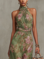 Langes Kleid mit Blumenmuster, Halter-Ausschnitt und drapierter Taille – Sophie
